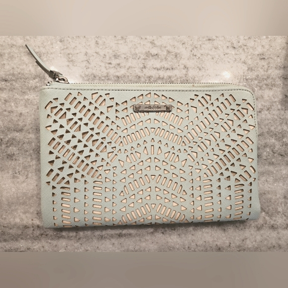 Stella & Dot Handbags - Stella and Dot Clutch